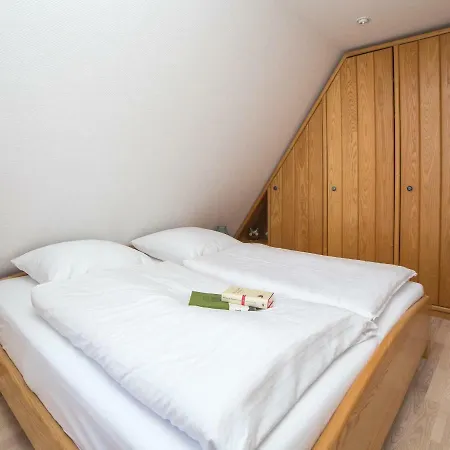 Reetdachhaus Polarfischer * Suddorf